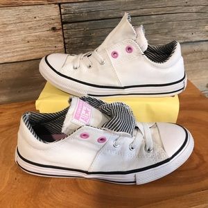 Converse Chuck Taylor all star kids shoes